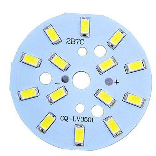Elektroniczny projekt produktu na płytkę drukowaną Led